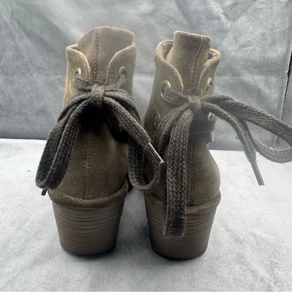 Fly London Yama Wedge Booties Women’s US 7.5 / EU 38 Olive Green Suede‎ Leather